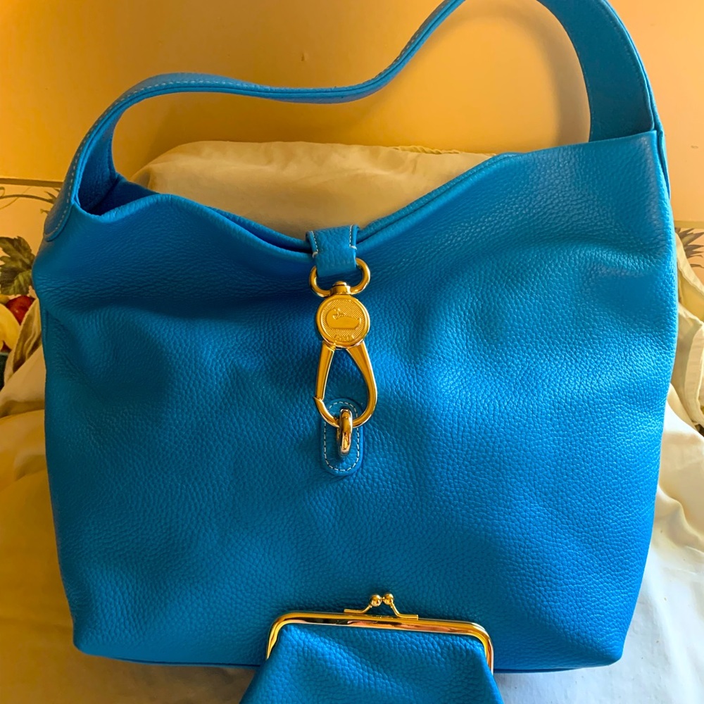 Dooney & Bourke Logo lock tote